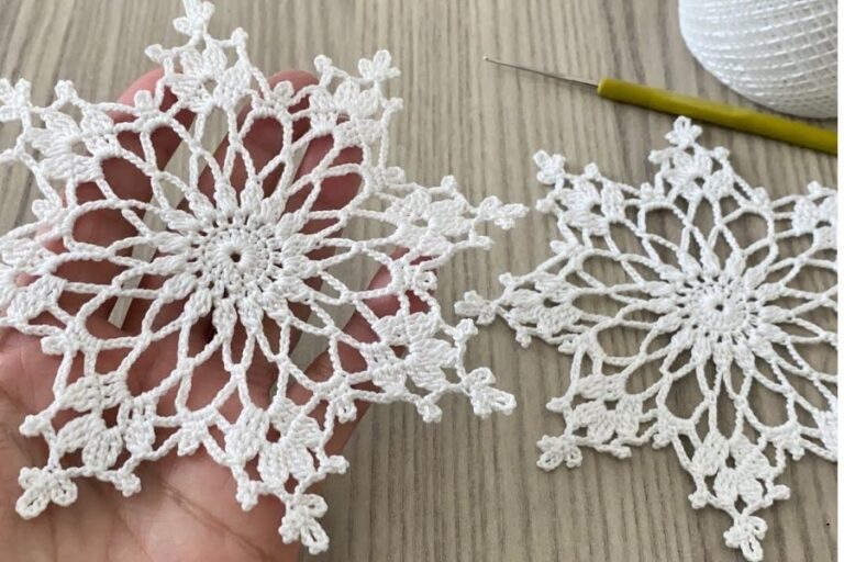 Beautiful Crochet Snowflake Pattern for Winter Décor